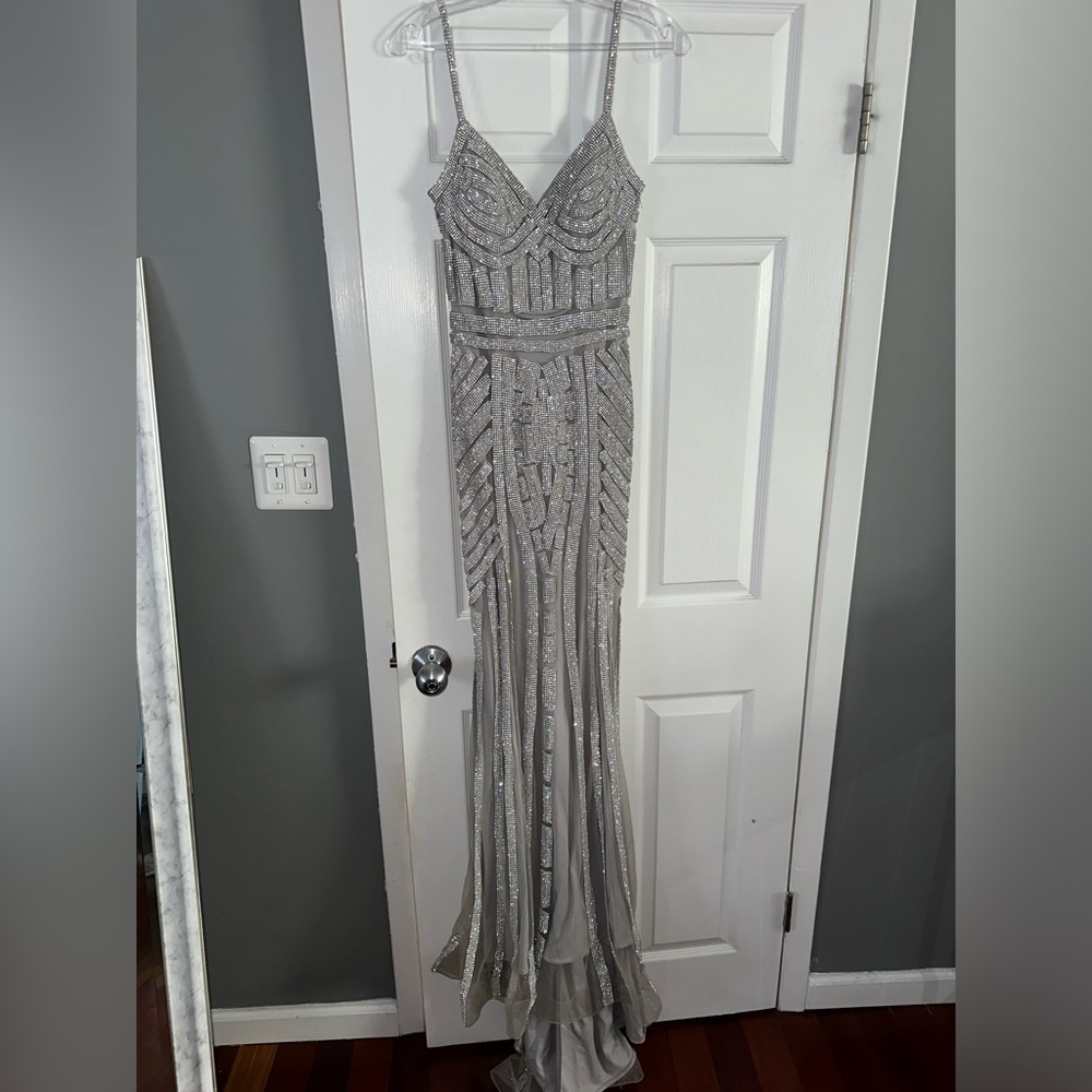Glow Crystal Dress Size 6